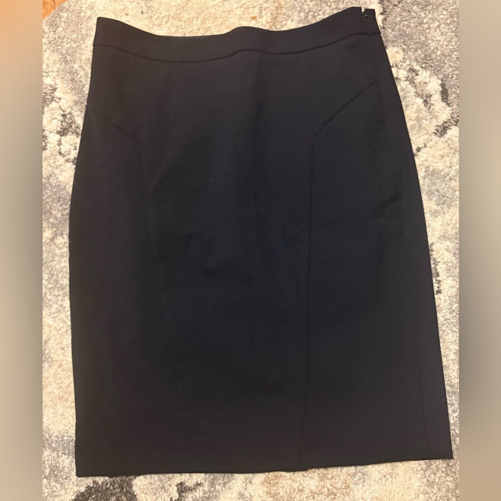 The Limited Classic Black Pencil Skirt